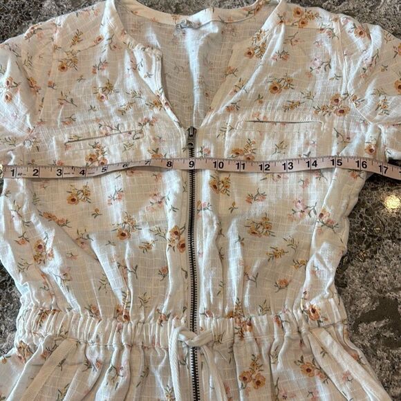 Mary Lawless Lee x Splendid spring floral romper short jumper Sz M - Picture 10 of 14